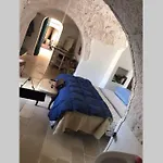 Trulli Nel Cuore Della Valle D'itria Con Piscina Privata *