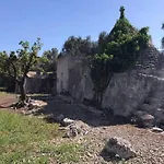 Villa Trulli Nel Cuore Della Valle D'itria Con Piscina Privata *