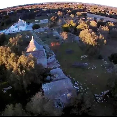 Trulli Nel Cuore Della Valle D'itria Con Piscina Privata Villa